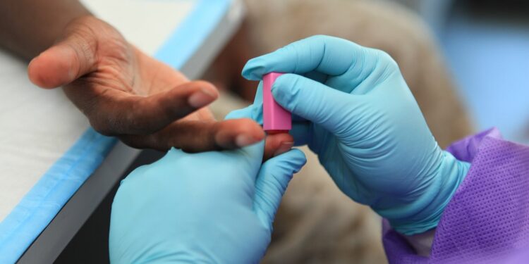 Um em cada três adultos com diabetes pode ter doença cardiovascular assintomática